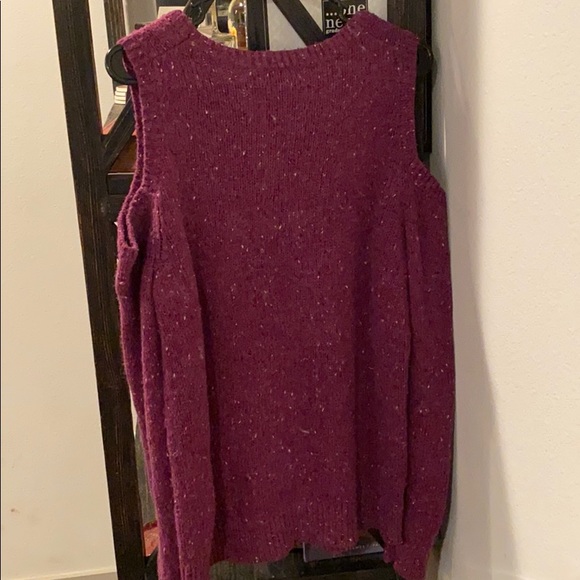 Ann Taylor Factory Cold Shoulder Sweater - Picture 4 of 4